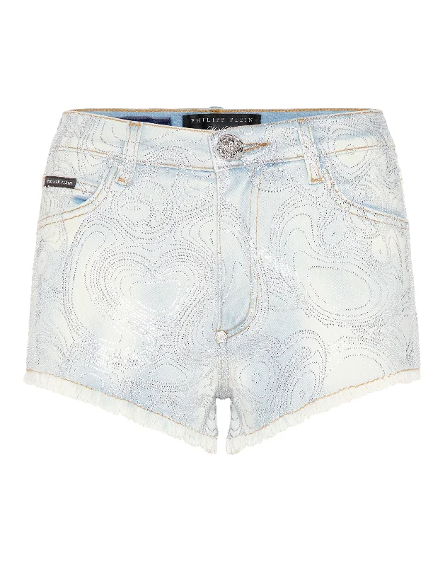 Stretch trousers – Trousers made with a small amount of spandex or elastane for added stretch and flexibility.Sporty shorts – Shorts designed for athletic or casual wear, often with drawstrings and made from breathable fabrics.Denim Shorts Teddy Bear