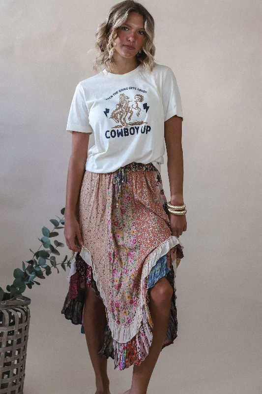 Cargo skirt – Skirt with utility-style pockets, similar to cargo pants.Cargo skirt – Skirt with utility-style pockets, similar to cargo pants.Wanderlust Skirt