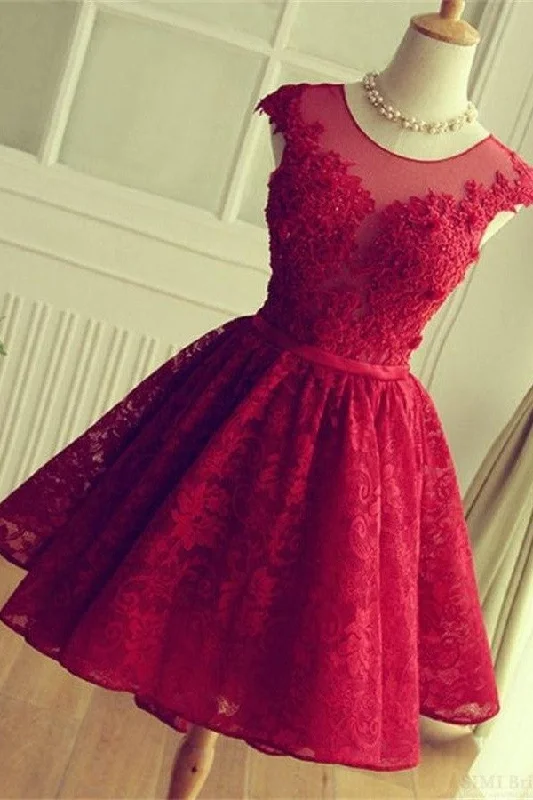 Raglan sleeve – Diagonal seam extending from the underarm to neckline, giving a sporty lookRaglan sleeve – Diagonal seam extending from the underarm to neckline, giving a sporty lookPretty Red Lace Short Homecoming Dress For Teens K316